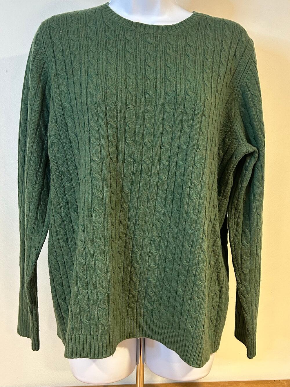 LL Bean Sz L Lambs Wool Cable Knit Womens Sweater Preppy Old Money Academia